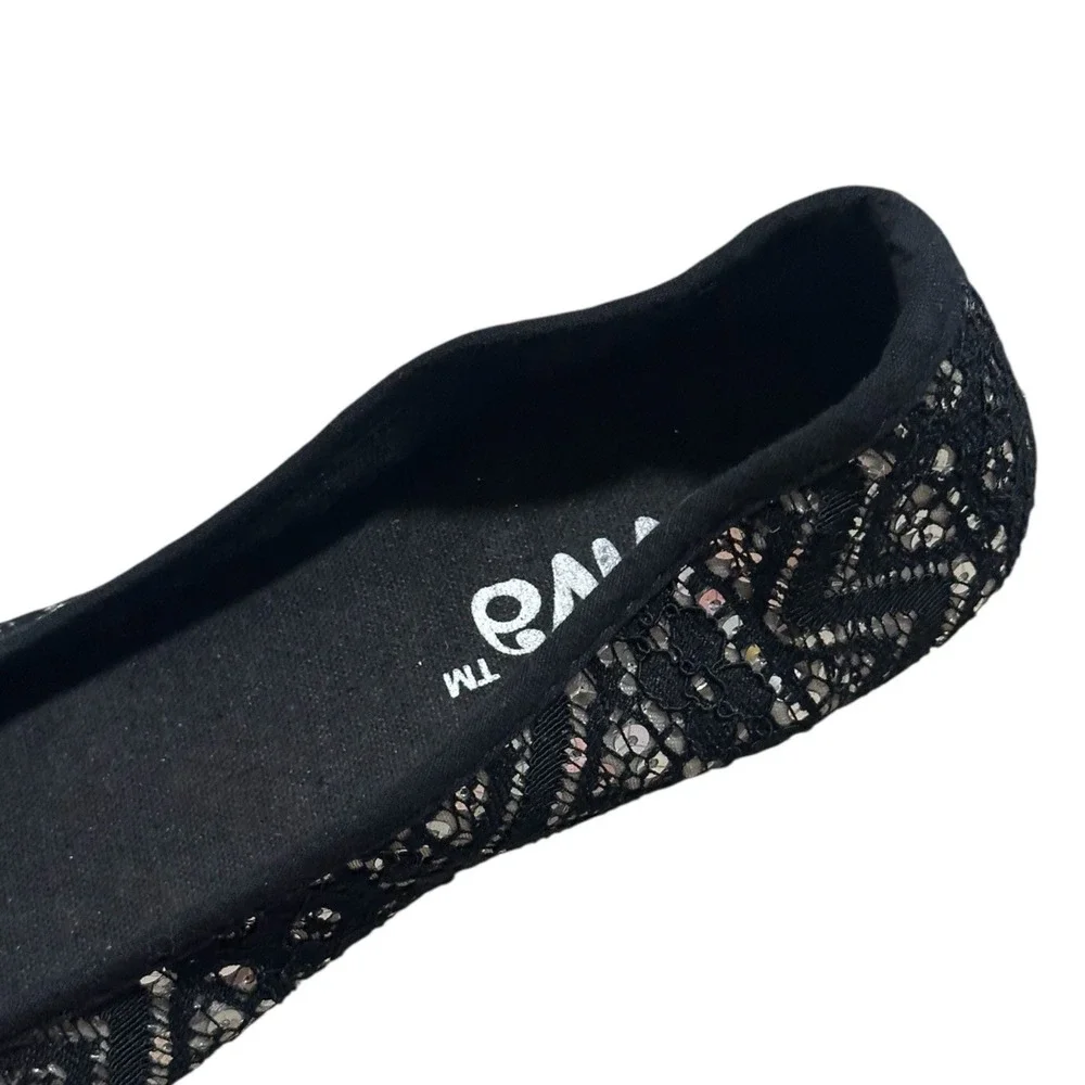 Aviva Black Silver Lace Ballet Flats Round Toe Slip On Shoes Women's Size 7‎